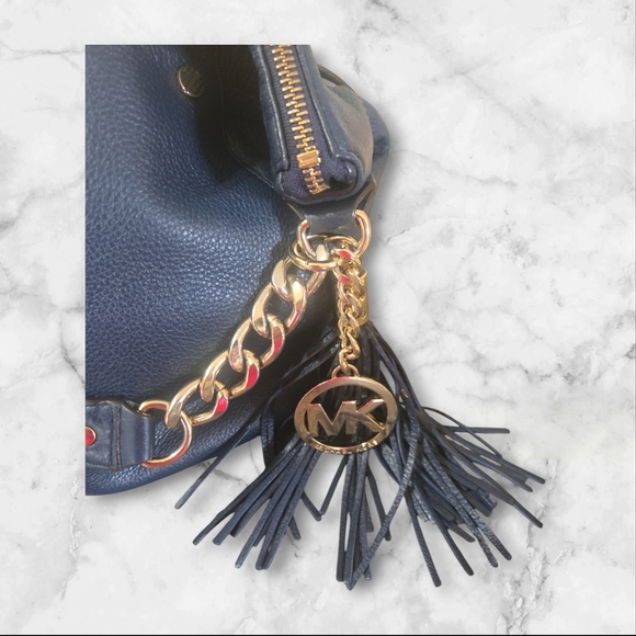 Michael Kors navy leather hobo bag - Picture 2 of 3